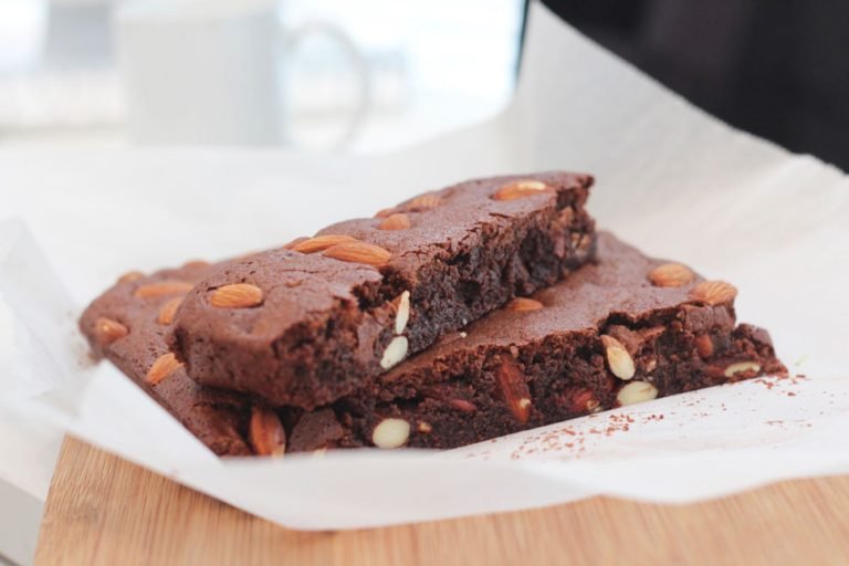Gluten Free Chocolate Nut Brownies